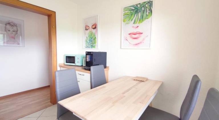 Rental apartment with 2 rooms for 6 persons — photo 4