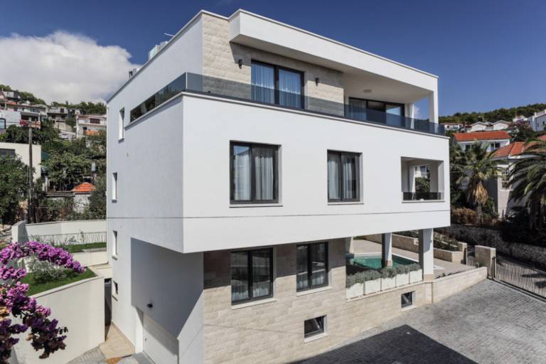Villa  Okrug Gornji