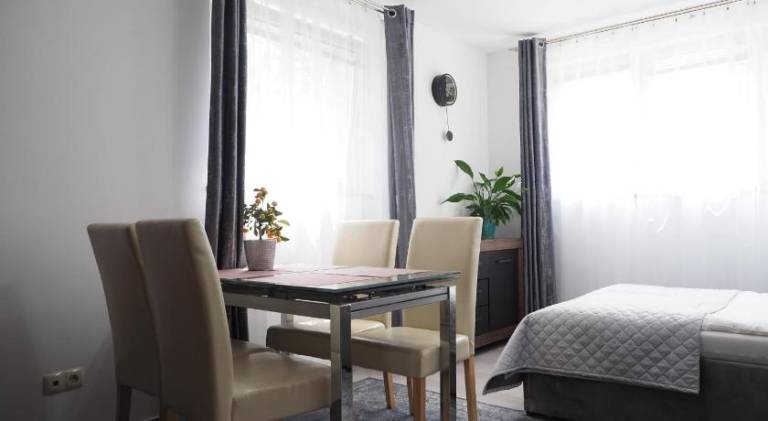 Rental apartment with 2 rooms for 6 persons in Wroclaw