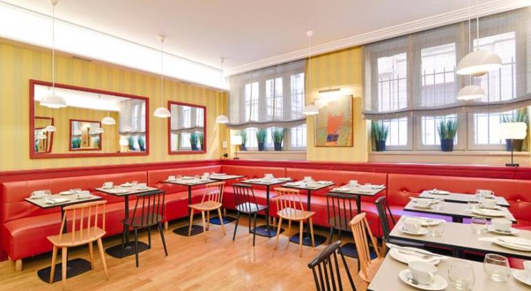 Hotel Des Artistes — photo 3