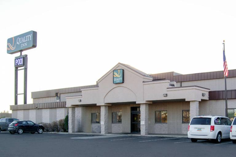 Quality Inn Bismarck I-94 in Bismarck, ND
