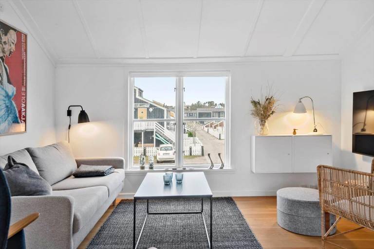 House with patio, BBQ & pool | Sea view | Dogs allowed — photo 5