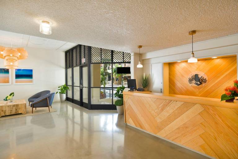 Ohia Waikiki Studio Suites — photo 4