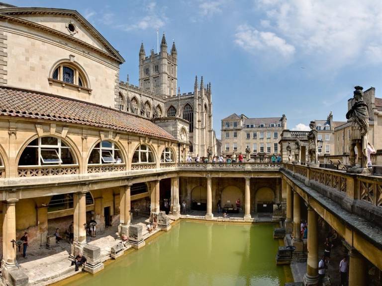 Holiday apartment | Near Roman Baths in Bath