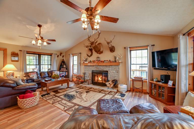 Cadiz Vacation Home w/ Deck: Walk to Lake Barkley — photo 4