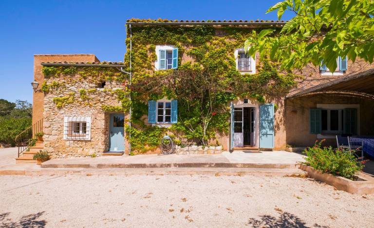Natural Stone Villa with Pool – Villa "Baix d'Or" — photo 2