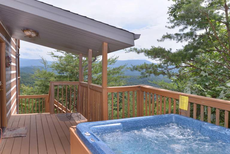 Great Mountain View Next to Dollywood Pool Table Pet Friendly Hot Tub — photo 4