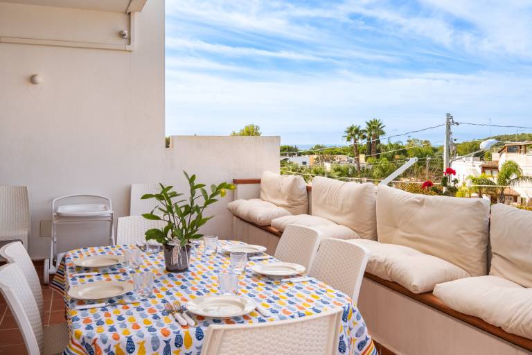 Villa 'Vacanze Serene' with Sea View, Wi-Fi, and Air Conditioning — photo 2