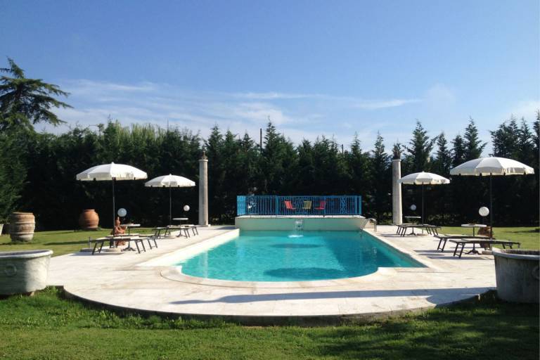 Charming historic villa near Arezzo, with private pool adorned with marble, centuries-old park, and — photo 4