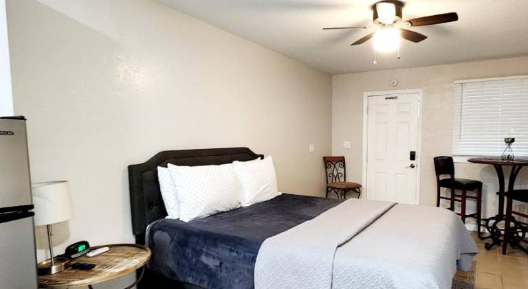 Apartment with 1 room for 2 persons in Lakeland, FL