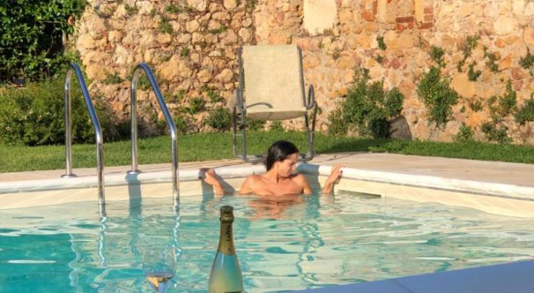Pleasant farm with garden & private pool | Perfect for remote work | Pets allowed in Vicenza
