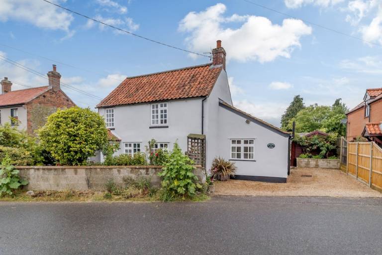 Cottage  Briston
