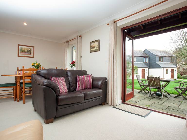 Cottage | River view in Falmouth