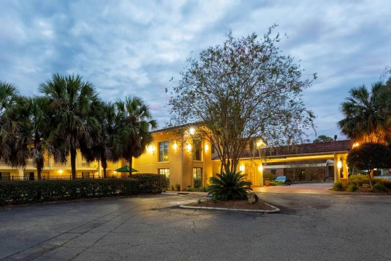 La Quinta Inn by Wyndham Tallahassee North — photo 3