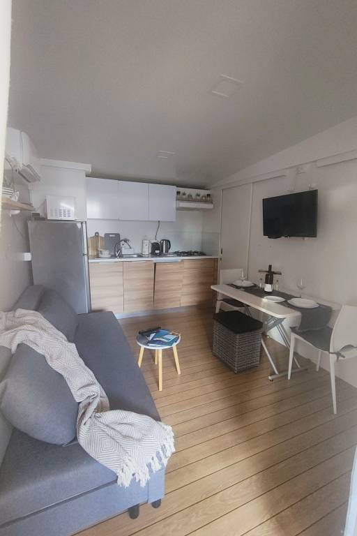 Wonderful holiday apartment with terrace, garden & barbecue | Next to the beach | Pets allowed — photo 2