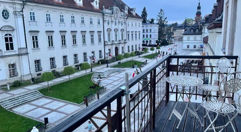 Rental apartment with 2 rooms for 7 persons in Jelenia Gora