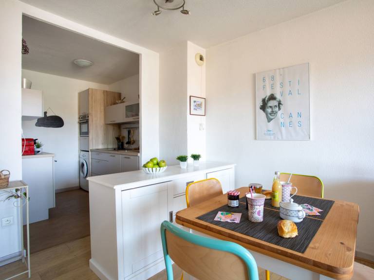 Fully equipped wonderful holiday apartment with patio | Beach nearby | Pets allowed — photo 3