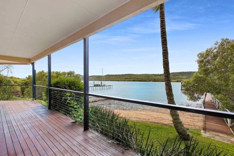 House  MacLeay Island
