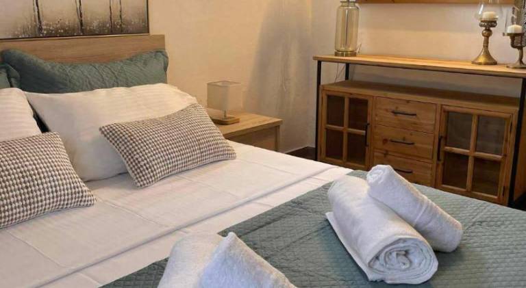 Beautiful vacation home with patio, garden & barbeque | Close to the beach | Pets are welcome in Lemnos