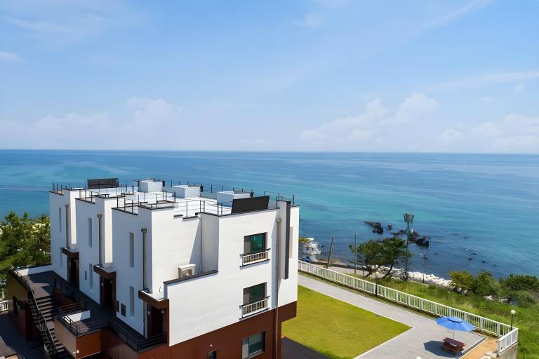 Donghae Hill House Pension