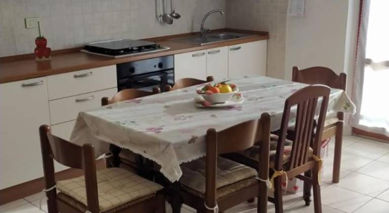 Holiday apartment with 2 rooms for 4 persons — photo 2