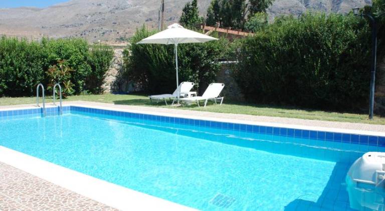 Fully equipped villa with garden, patio & grill | Pet-friendly in Rethymno