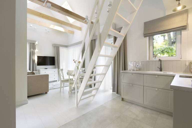 Family-oriented pleasant apartment with sauna & yard | Close to the beach | Suitable for remote work | Pets are welcome — photo 3