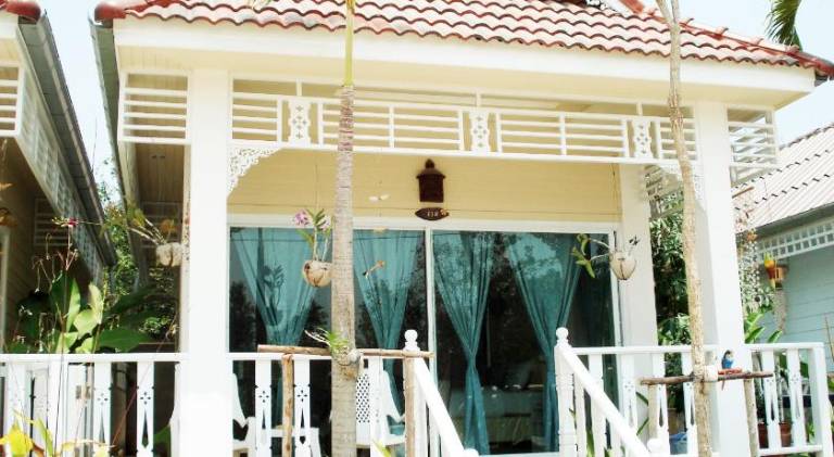 Prathana Garden Beach Resort in Hua Hin
