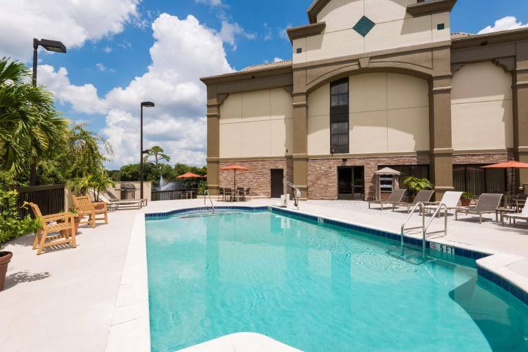 Hampton Inn Bonita Springs/Naples-North — photo 2