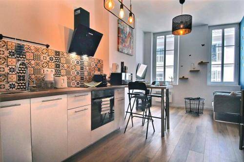 Apartment Préfecture