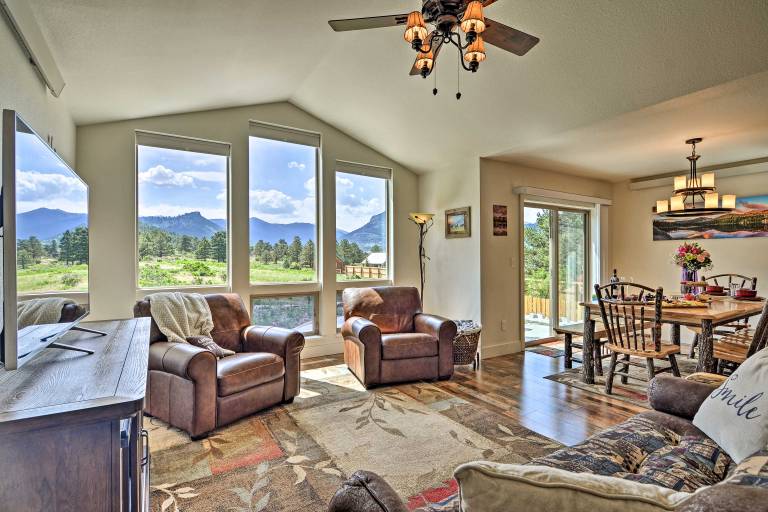 Estes Park Mountain View Retreat 3 Miles to RMNP