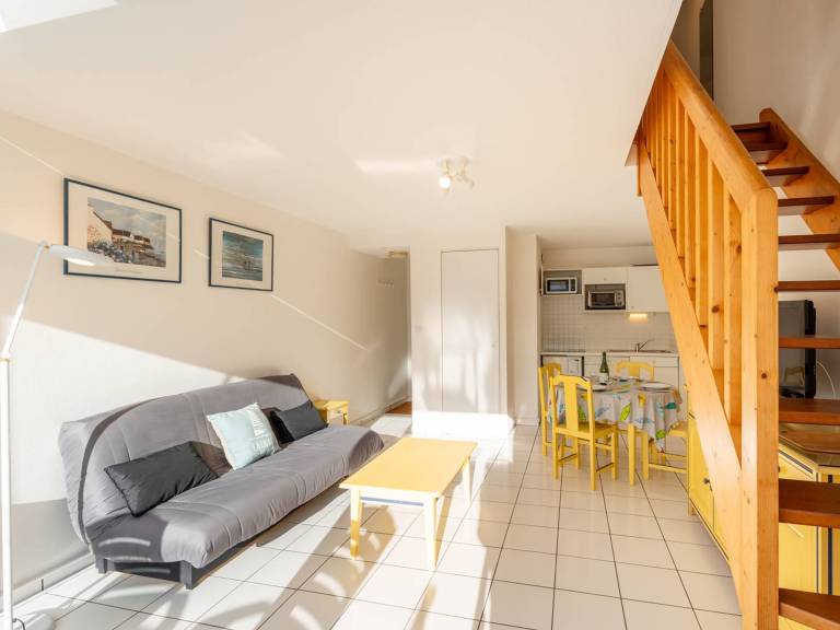 Duplex in Carnac - 2BR - Pool Access - Near Beach - Sleeps 6 — photo 4