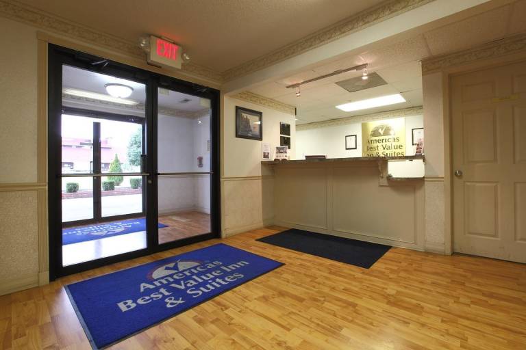 Americas Best Value Inn & Suites Maumelle North Little Rock — photo 3