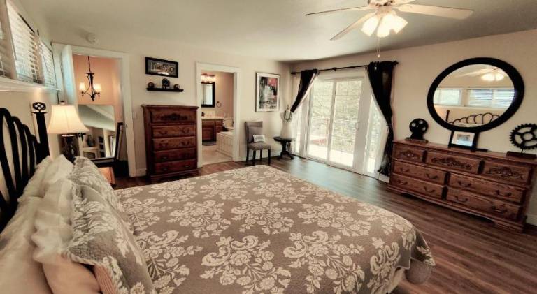 Lovely vacation home with pool | Pets are welcome — photo 2
