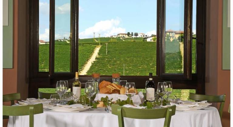 Panoramic Villa Garassino - country rooms and fine restaurant — photo 3