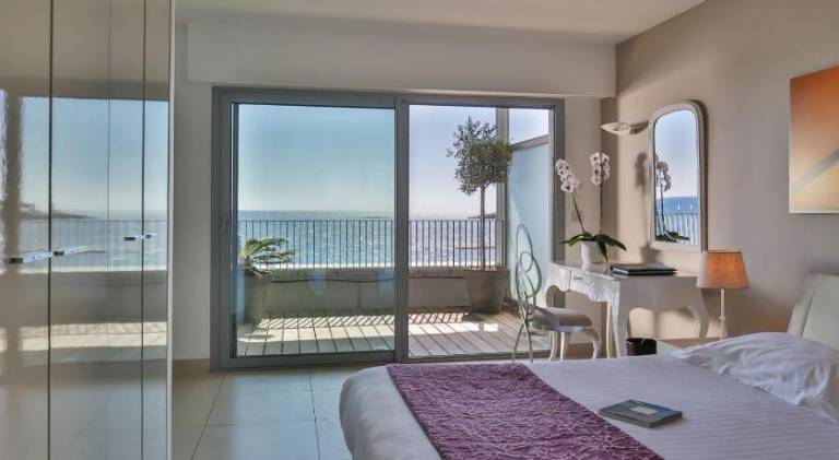 Royal Antibes - Luxury Hotel, Residence, Beach & Spa — photo 2