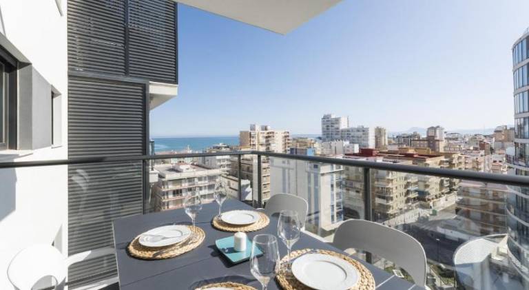 Lovely holiday apartment with garden, patio & pool | Close to the beach | Pets allowed — photo 4