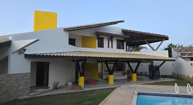 Vacation home with jacuzzi & pool in Pouso Alegre