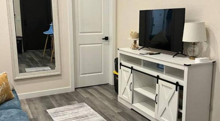 Apartment for 3 persons in Sacramento, CA