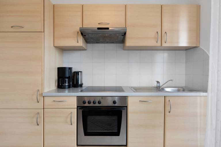 Apartment 'Golden' with Mountain View, Shared Terrace and Wi-Fi — photo 4