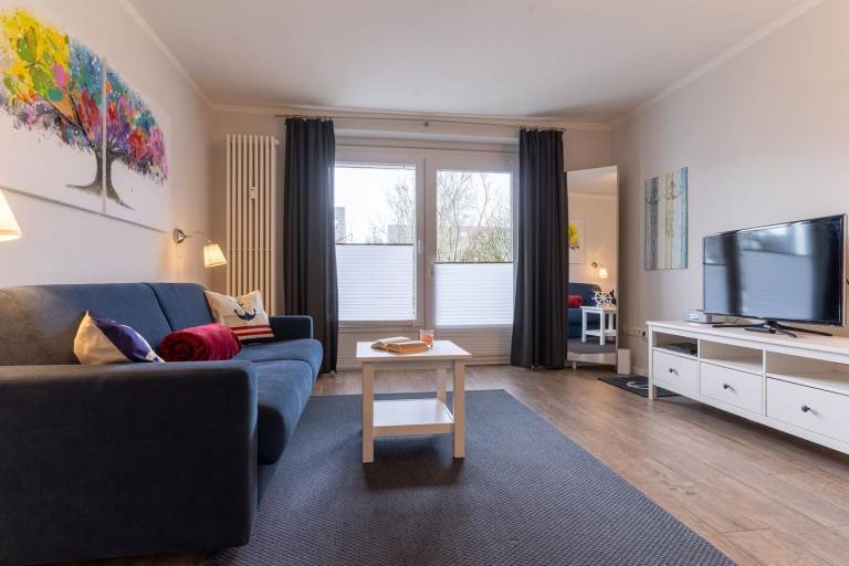 Zentrumsnahe und schöne 1-Raum Ferienwohnung — photo 3