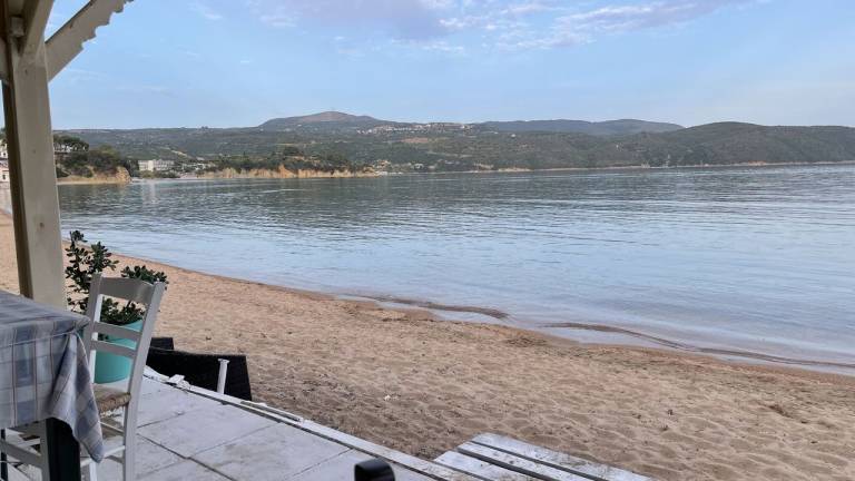 Διαμέρισμα  Paralia Finikounta