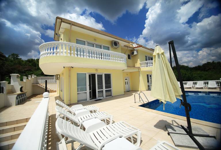 Villa в.з. Изгрев
