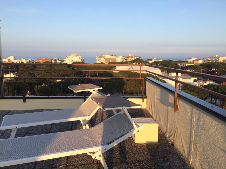 Family-oriented charming apartment with terrace | Nature view | Next to the beach | Pets allowed — photo 3