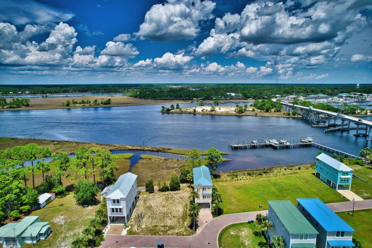 House Carrabelle