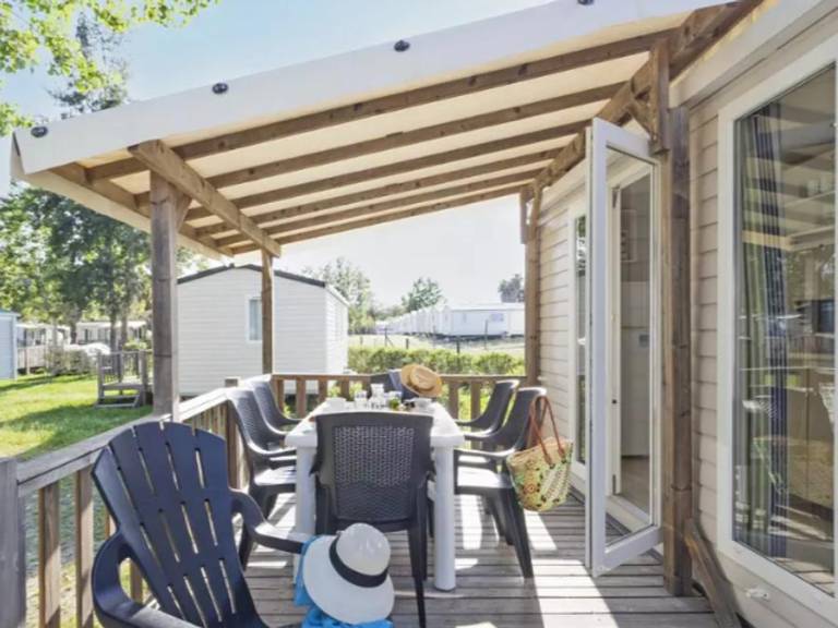 Family-oriented charming mobile home with heated pool & terrace | Beach nearby | Dogs allowed — photo 5