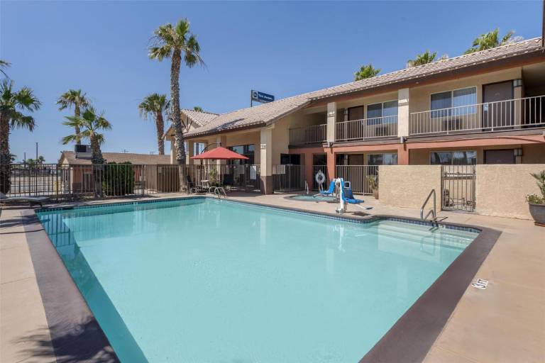 Best Western Desert Winds — photo 5