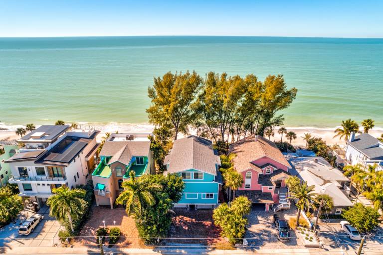 House Treasure Island