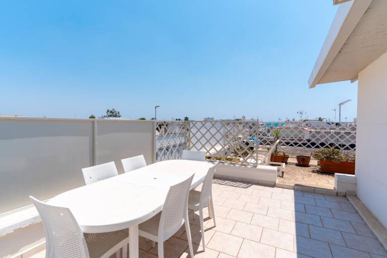 Vacation home with terrace | City view in Ugento