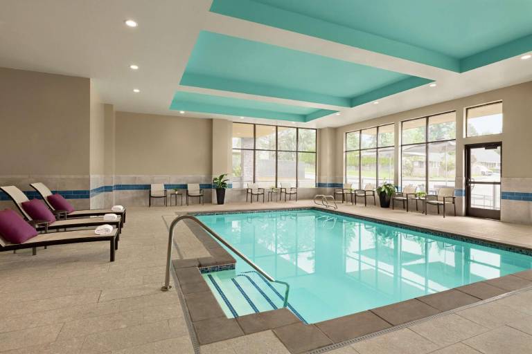 Hilton Garden Inn Seattle Airport — photo 4